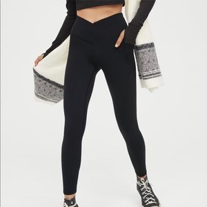 Offline by Aerie Real Me Xtra Crossover Pocket Leggings